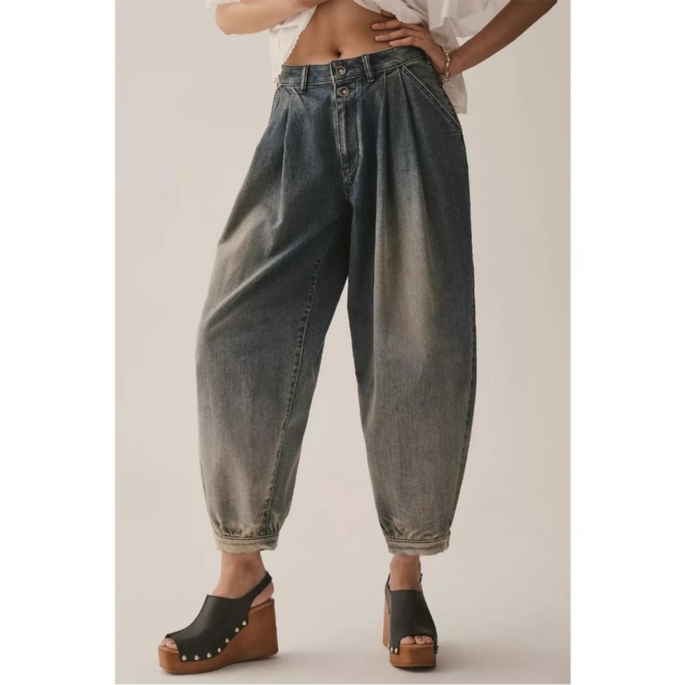 NWT Pilcro Balloon Barrel Jeans